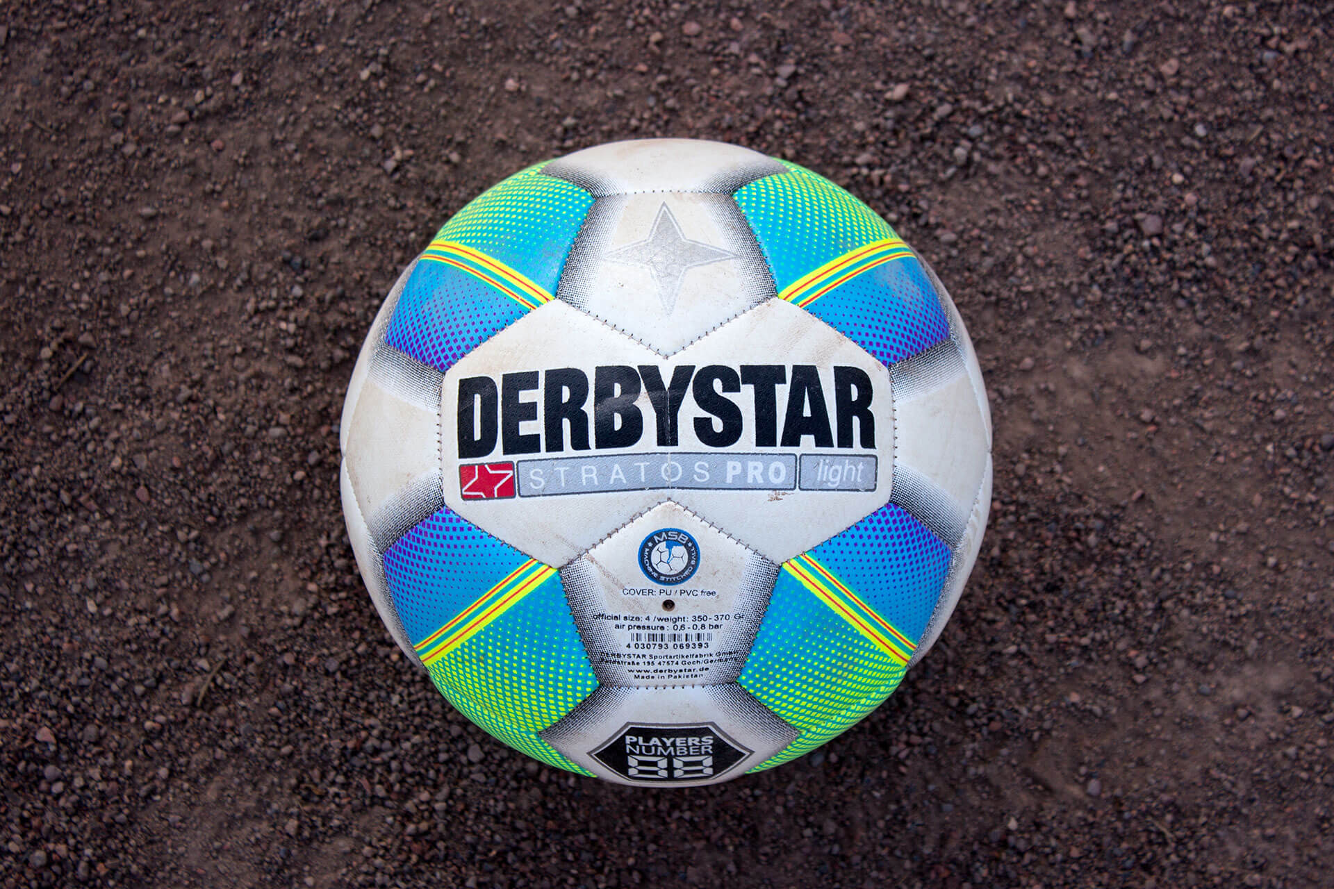 Derbystar Stratos Pro Light